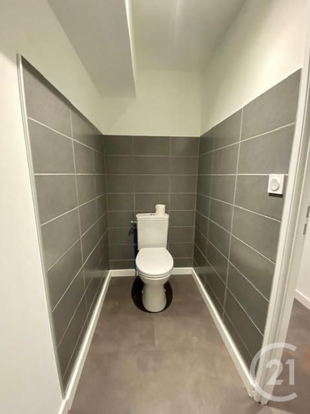 Appartement F2 &agrave; louer - 2 pi&egrave;ces - 62,71 m2 - Lafrancaise - 82 - MIDI-PYRENEES