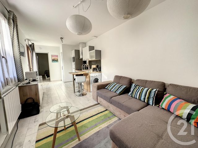 Appartement F2 &agrave; louer - 2 pi&egrave;ces - 31,77 m2 - Montauban - 82 - MIDI-PYRENEES