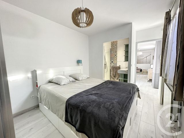 Appartement F2 &agrave; louer - 2 pi&egrave;ces - 31,77 m2 - Montauban - 82 - MIDI-PYRENEES