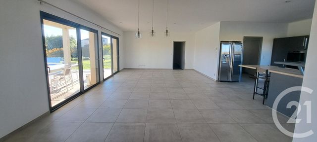 Maison &agrave; louer - 5 pi&egrave;ces - 155,94 m2 - Monclar De Quercy - 82 - MIDI-PYRENEES