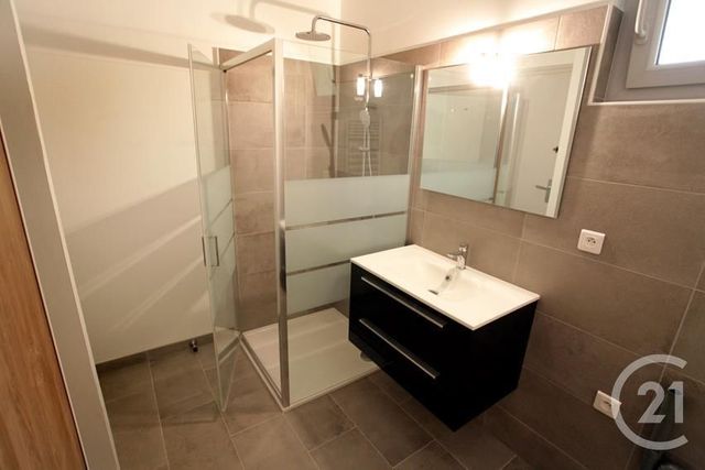 Appartement F3 &agrave; louer - 3 pi&egrave;ces - 55,02 m2 - Montauban - 82 - MIDI-PYRENEES