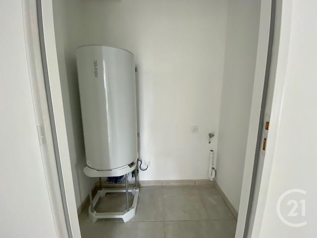 Appartement F3 &agrave; louer - 3 pi&egrave;ces - 60,50 m2 - Villebrumier - 82 - MIDI-PYRENEES