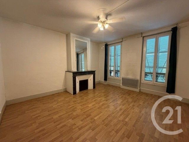 Appartement T3 &agrave; louer - 3 pi&egrave;ces - 70,46 m2 - Montauban - 82 - MIDI-PYRENEES