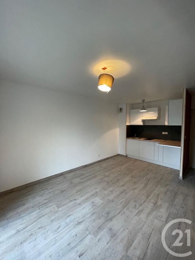 Appartement T2 &agrave; louer - 2 pi&egrave;ces - 36,79 m2 - Montauban - 82 - MIDI-PYRENEES