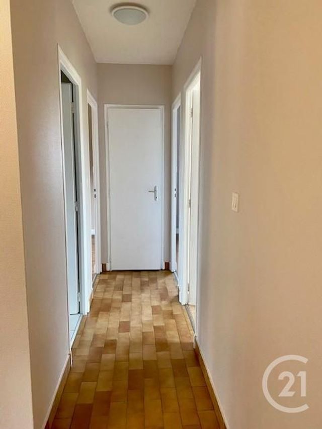 Maison &agrave; louer - 4 pi&egrave;ces - 86 m2 - L Honor De Cos - 82 - MIDI-PYRENEES