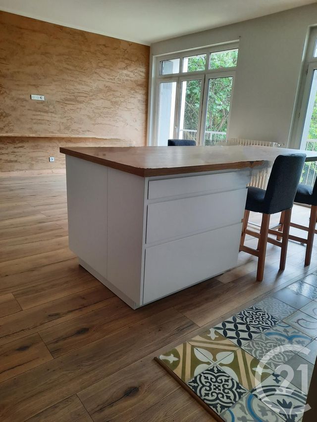Appartement F3 &agrave; louer - 3 pi&egrave;ces - 73,46 m2 - Montauban - 82 - MIDI-PYRENEES