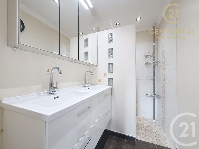 Appartement F3 &agrave; vendre - 3 pi&egrave;ces - 67,18 m2 - Grasse - 06 - PROVENCE-ALPES-COTE-D-AZUR