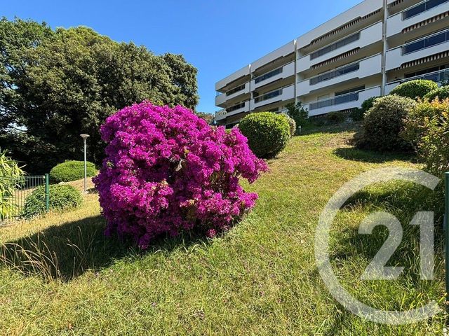 Appartement F2 &agrave; vendre - 2 pi&egrave;ces - 37,48 m2 - Le Cannet - 06 - PROVENCE-ALPES-COTE-D-AZUR