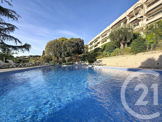 Appartement F2 à vendre - 2 pièces - 37,48 m2 - Le Cannet - 06 - PROVENCE-ALPES-COTE-D-AZUR