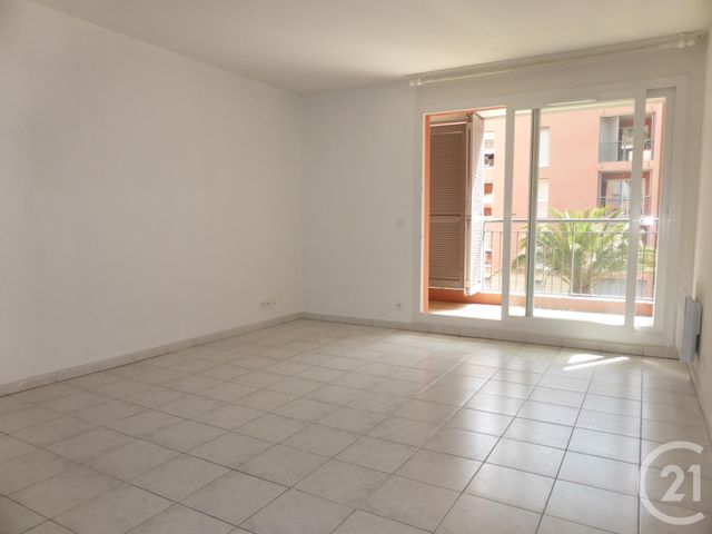 Appartement F2 &agrave; louer - 2 pi&egrave;ces - 41,52 m2 - Grasse - 06 - PROVENCE-ALPES-COTE-D-AZUR