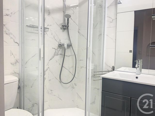 Appartement F1 à louer - 1 pièce - 18,27 m2 - Grasse - 06 - PROVENCE-ALPES-COTE-D-AZUR