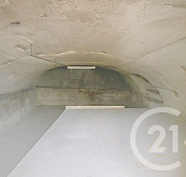 Parking à louer - 50 m2 - Grasse - 06 - PROVENCE-ALPES-COTE-D-AZUR