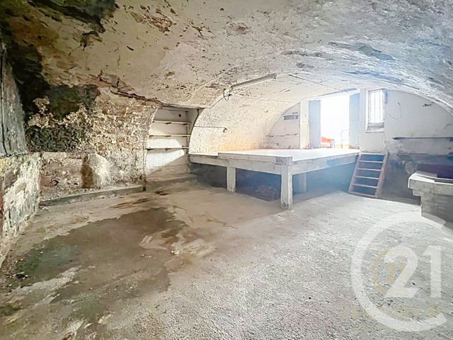 Parking à louer - 50 m2 - Grasse - 06 - PROVENCE-ALPES-COTE-D-AZUR