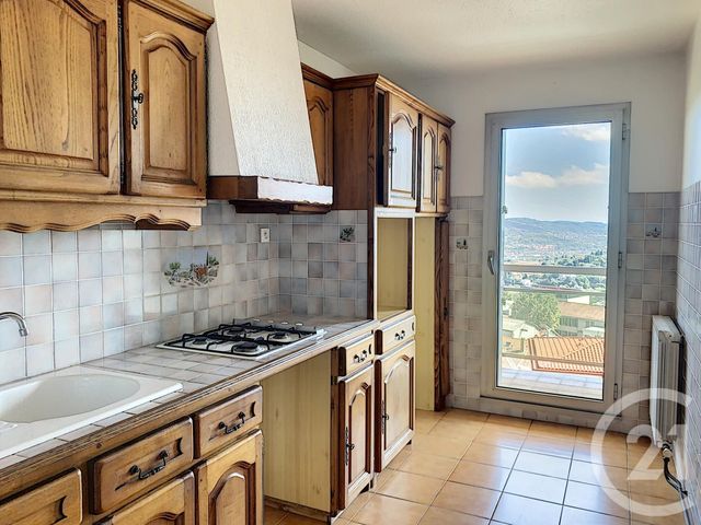 Appartement F2 &agrave; louer - 2 pi&egrave;ces - 51,05 m2 - Grasse - 06 - PROVENCE-ALPES-COTE-D-AZUR