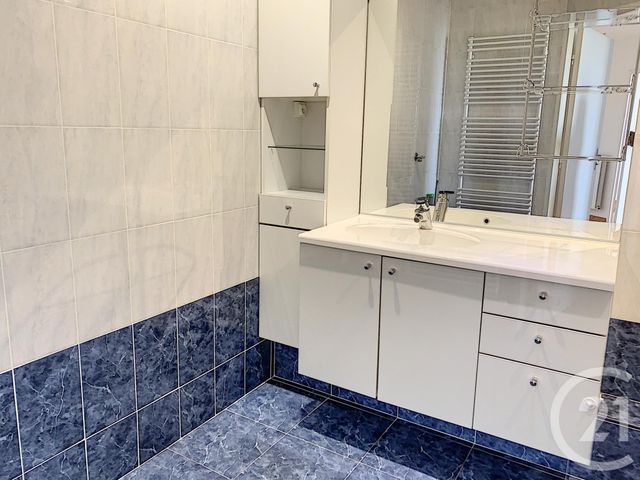 Appartement F2 &agrave; louer - 2 pi&egrave;ces - 51,05 m2 - Grasse - 06 - PROVENCE-ALPES-COTE-D-AZUR