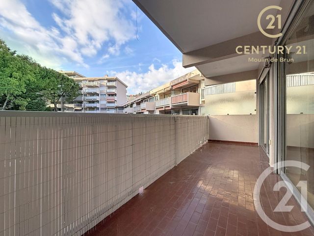 Appartement F1 &agrave; louer - 1 pi&egrave;ce - 28,91 m2 - Grasse - 06 - PROVENCE-ALPES-COTE-D-AZUR