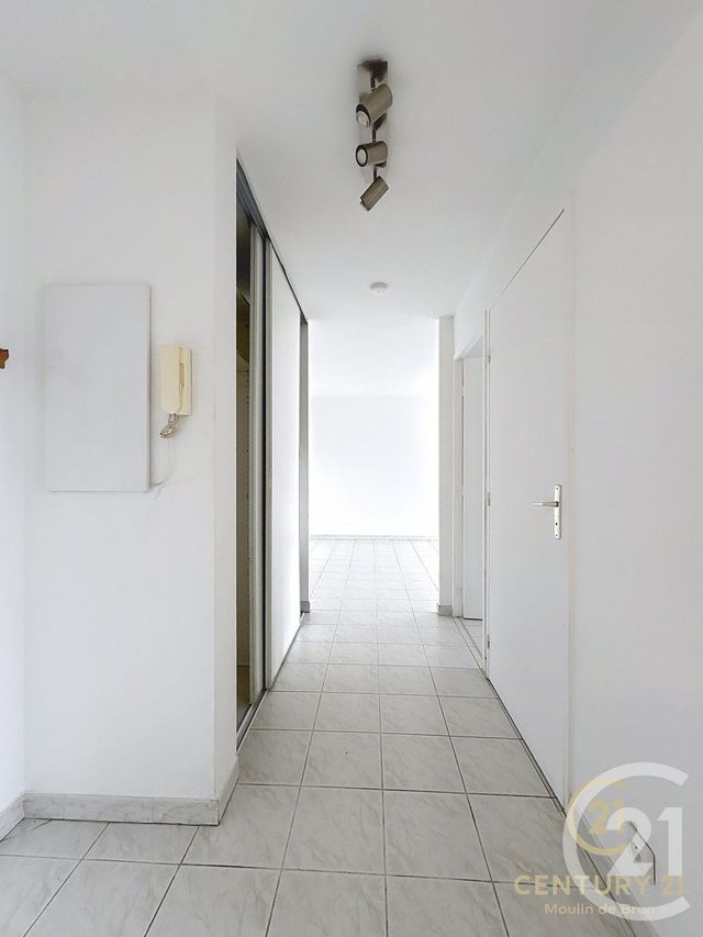 Appartement F2 &agrave; louer - 2 pi&egrave;ces - 46 m2 - Grasse - 06 - PROVENCE-ALPES-COTE-D-AZUR