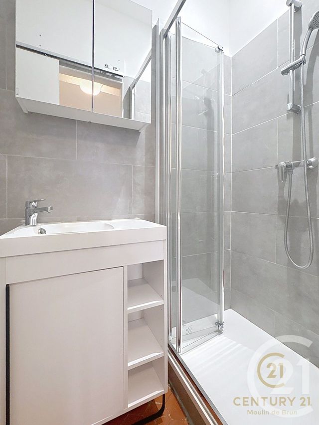 Appartement F1 &agrave; louer - 1 pi&egrave;ce - 36,66 m2 - Grasse - 06 - PROVENCE-ALPES-COTE-D-AZUR