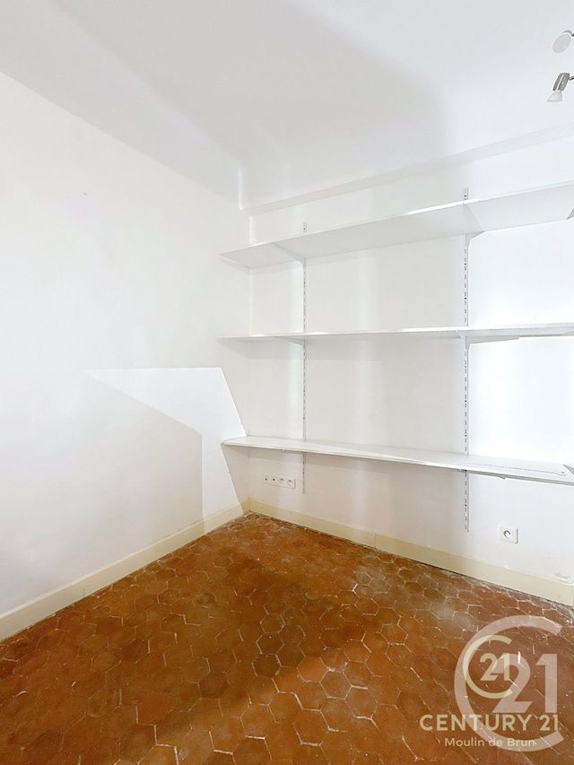 Appartement F2 bis &agrave; louer - 2 pi&egrave;ces - 61,70 m2 - Grasse - 06 - PROVENCE-ALPES-COTE-D-AZUR