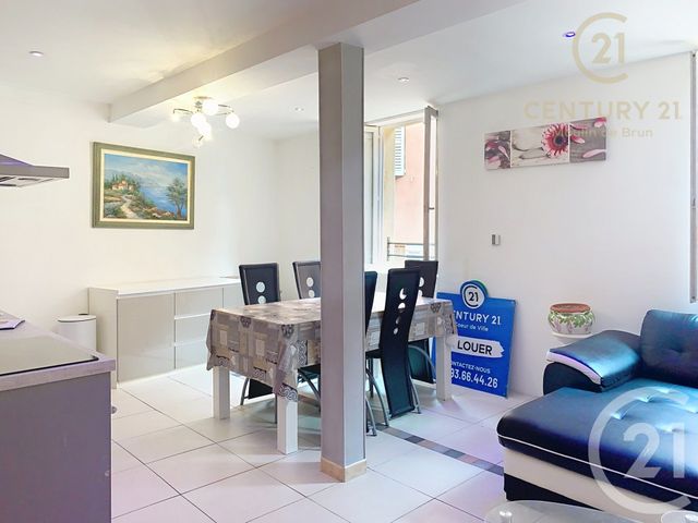 Appartement F2 &agrave; louer - 2 pi&egrave;ces - 42,20 m2 - Grasse - 06 - PROVENCE-ALPES-COTE-D-AZUR