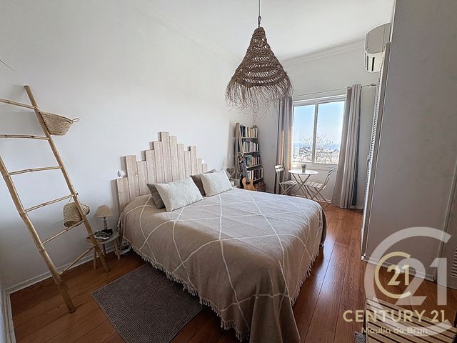 Appartement F3 &agrave; louer - 3 pi&egrave;ces - 98,47 m2 - Grasse - 06 - PROVENCE-ALPES-COTE-D-AZUR