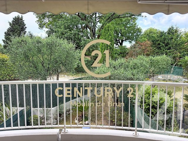 Appartement F3/4 &agrave; vendre - 4 pi&egrave;ces - 64,21 m2 - Grasse - 06 - PROVENCE-ALPES-COTE-D-AZUR