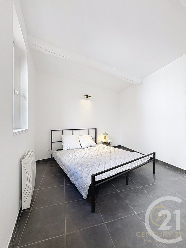 Appartement F2 bis &agrave; louer - 3 pi&egrave;ces - 58,14 m2 - Grasse - 06 - PROVENCE-ALPES-COTE-D-AZUR