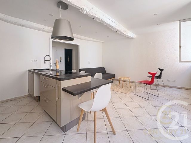 Appartement F2 bis &agrave; louer - 3 pi&egrave;ces - 58,14 m2 - Grasse - 06 - PROVENCE-ALPES-COTE-D-AZUR