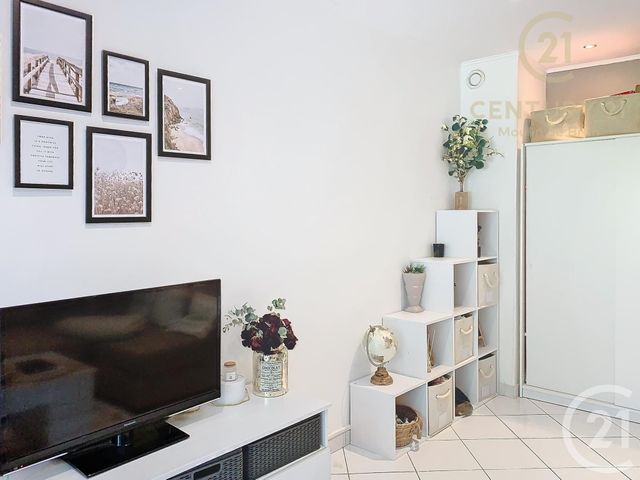 Appartement F2 &agrave; louer - 2 pi&egrave;ces - 31,18 m2 - Grasse - 06 - PROVENCE-ALPES-COTE-D-AZUR