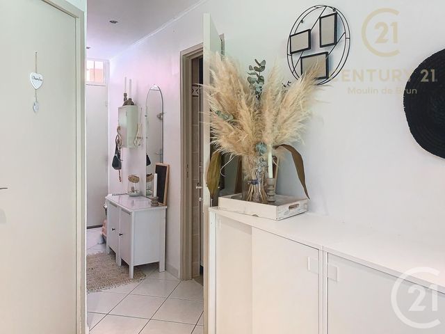 Appartement F2 &agrave; louer - 2 pi&egrave;ces - 31,18 m2 - Grasse - 06 - PROVENCE-ALPES-COTE-D-AZUR