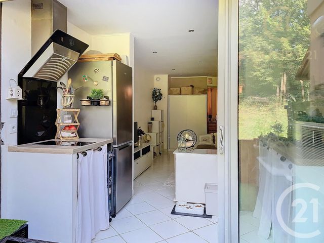 Appartement F2 &agrave; louer - 2 pi&egrave;ces - 31,18 m2 - Grasse - 06 - PROVENCE-ALPES-COTE-D-AZUR