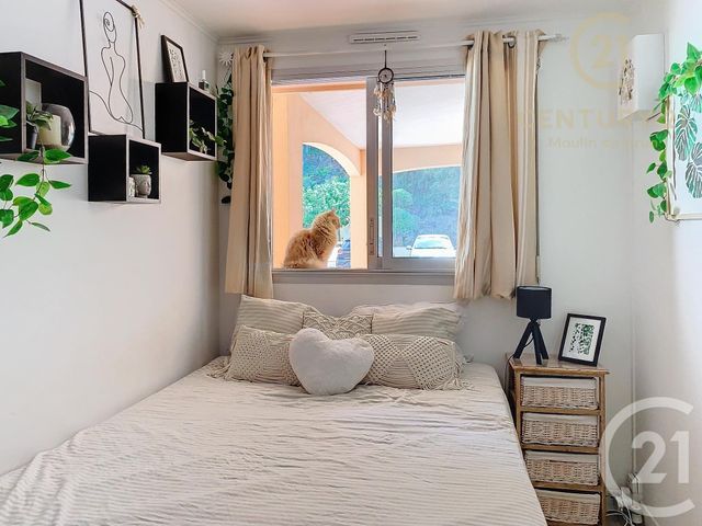 Appartement F2 &agrave; louer - 2 pi&egrave;ces - 31,18 m2 - Grasse - 06 - PROVENCE-ALPES-COTE-D-AZUR