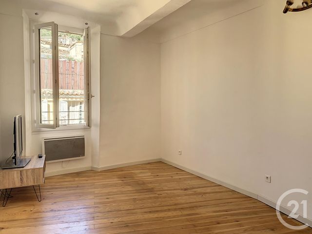 Appartement F2 &agrave; louer - 2 pi&egrave;ces - 31,65 m2 - Grasse - 06 - PROVENCE-ALPES-COTE-D-AZUR