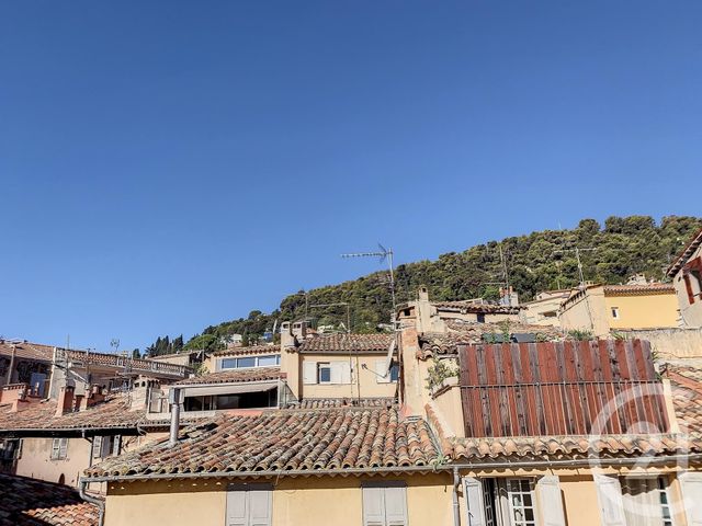 Appartement F2 &agrave; louer - 2 pi&egrave;ces - 31,65 m2 - Grasse - 06 - PROVENCE-ALPES-COTE-D-AZUR