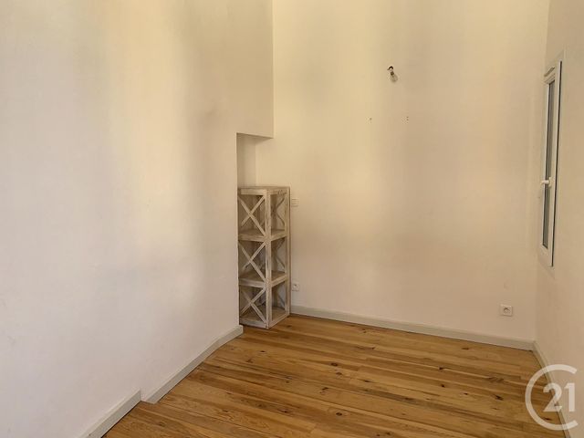 Appartement F2 &agrave; louer - 2 pi&egrave;ces - 31,65 m2 - Grasse - 06 - PROVENCE-ALPES-COTE-D-AZUR