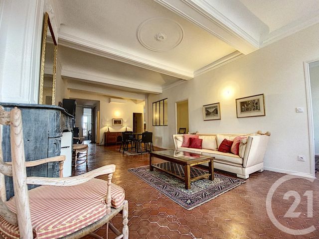 Appartement F3 &agrave; louer - 3 pi&egrave;ces - 72,02 m2 - Grasse - 06 - PROVENCE-ALPES-COTE-D-AZUR