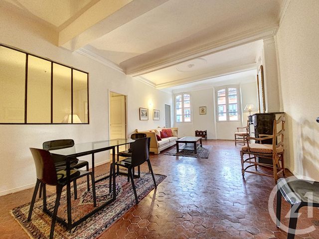 Appartement F3 &agrave; louer - 3 pi&egrave;ces - 72,02 m2 - Grasse - 06 - PROVENCE-ALPES-COTE-D-AZUR