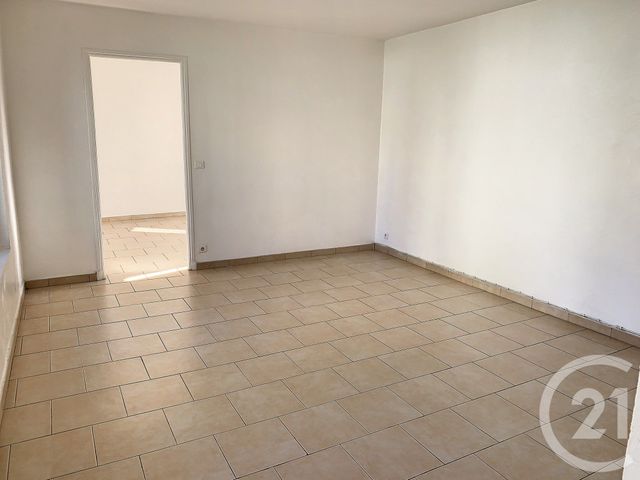 Appartement F2 &agrave; louer - 2 pi&egrave;ces - 41,40 m2 - Grasse - 06 - PROVENCE-ALPES-COTE-D-AZUR