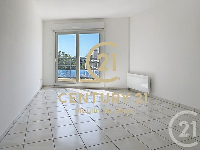 Appartement F3 &agrave; louer - 3 pi&egrave;ces - 55,60 m2 - Peymeinade - 06 - PROVENCE-ALPES-COTE-D-AZUR