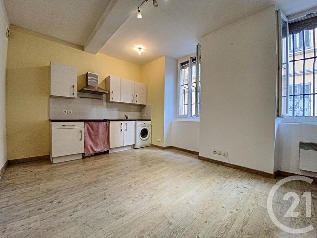 Appartement F2 &agrave; louer - 2 pi&egrave;ces - 30,61 m2 - Grasse - 06 - PROVENCE-ALPES-COTE-D-AZUR