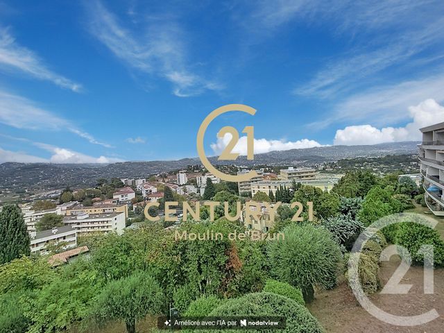 Appartement F4 &agrave; vendre - 4 pi&egrave;ces - 76,11 m2 - Grasse - 06 - PROVENCE-ALPES-COTE-D-AZUR