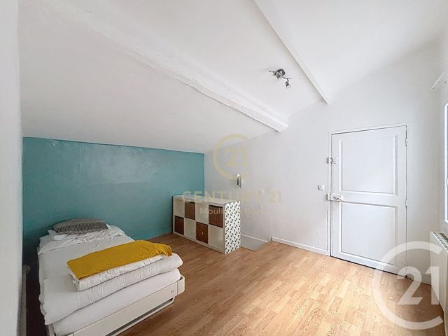 Appartement F3 &agrave; louer - 3 pi&egrave;ces - 45,75 m2 - Grasse - 06 - PROVENCE-ALPES-COTE-D-AZUR