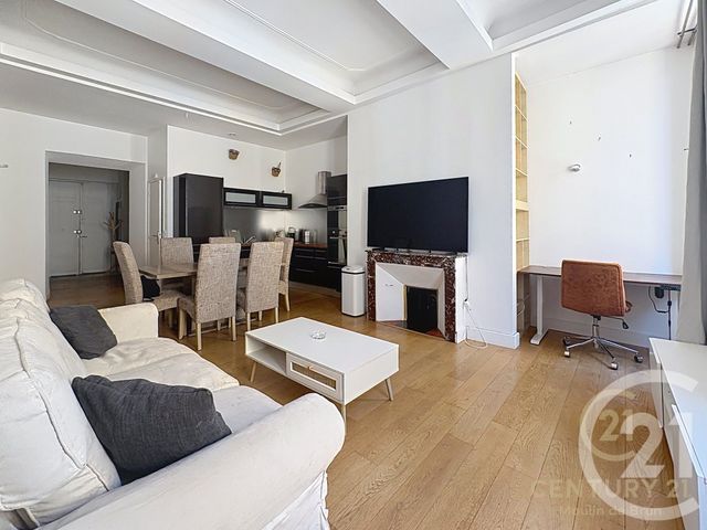 Appartement F3 &agrave; louer - 3 pi&egrave;ces - 77,83 m2 - Grasse - 06 - PROVENCE-ALPES-COTE-D-AZUR