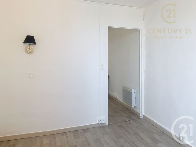 Appartement F2 &agrave; louer - 2 pi&egrave;ces - 27,53 m2 - Grasse - 06 - PROVENCE-ALPES-COTE-D-AZUR