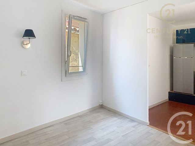 Appartement F2 &agrave; louer - 2 pi&egrave;ces - 27,53 m2 - Grasse - 06 - PROVENCE-ALPES-COTE-D-AZUR