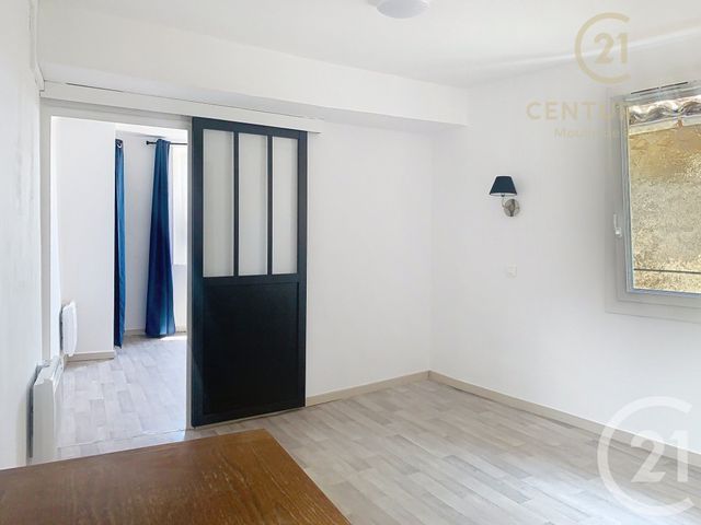 Appartement F2 &agrave; louer - 2 pi&egrave;ces - 27,53 m2 - Grasse - 06 - PROVENCE-ALPES-COTE-D-AZUR