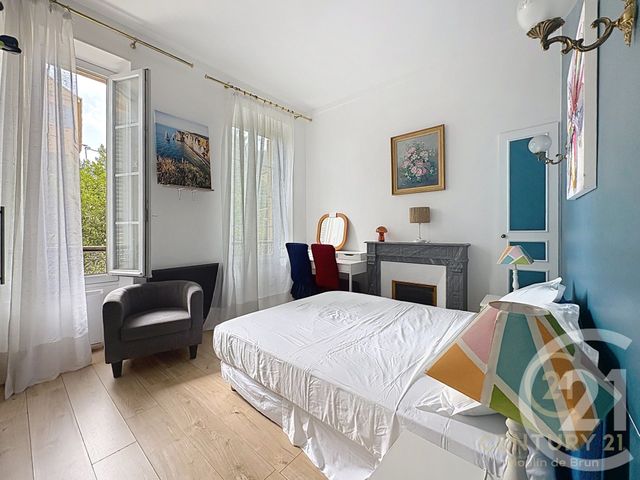 Appartement F2 bis &agrave; louer - 3 pi&egrave;ces - 56,32 m2 - Grasse - 06 - PROVENCE-ALPES-COTE-D-AZUR