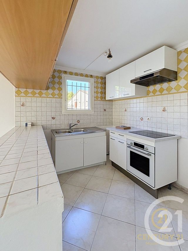 Appartement F2 &agrave; louer - 2 pi&egrave;ces - 44,03 m2 - Grasse - 06 - PROVENCE-ALPES-COTE-D-AZUR