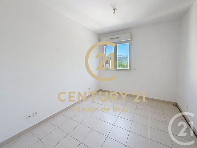 Appartement F3 &agrave; vendre - 3 pi&egrave;ces - 62,25 m2 - Grasse - 06 - PROVENCE-ALPES-COTE-D-AZUR