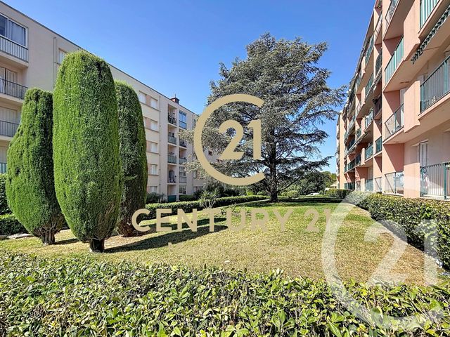 Appartement F4 &agrave; louer - 4 pi&egrave;ces - 67,85 m2 - Grasse - 06 - PROVENCE-ALPES-COTE-D-AZUR